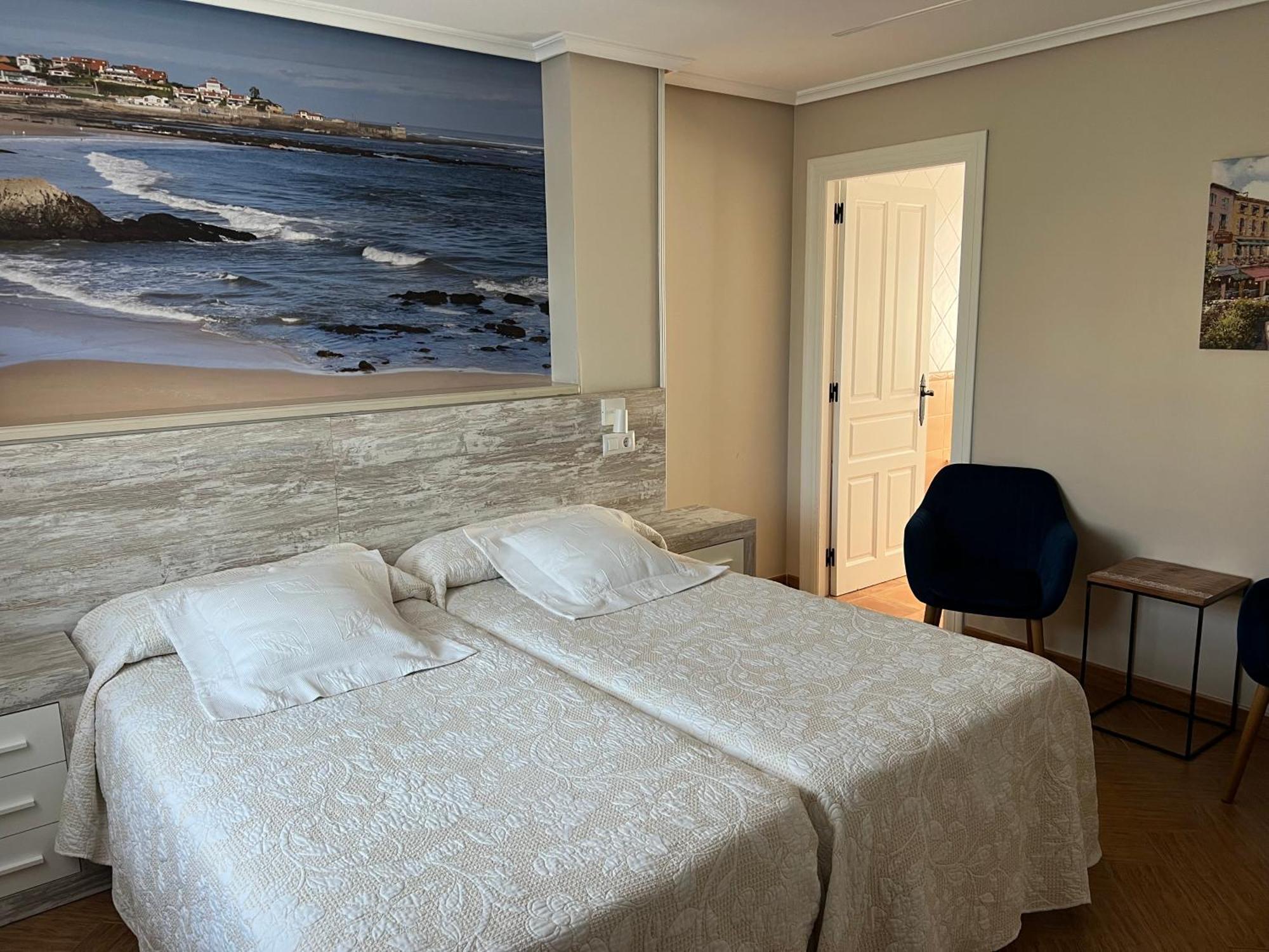 La Solana Montanesa Hotel Comillas Buitenkant foto